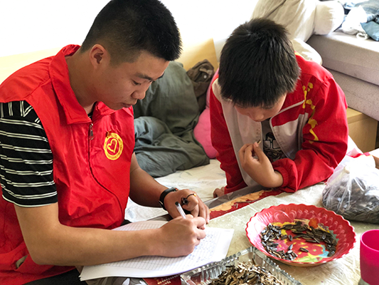 “新市民·追梦桥”点亮微心愿 助力大梦想.png